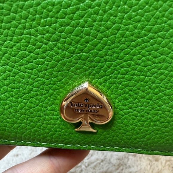 Like New Kate Spade Kayla Small L Zip Snap Leather Wallet - Picture 2 of 10